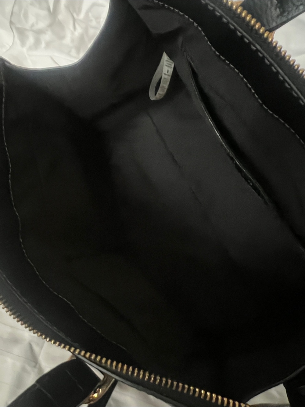 Fossil Black Leather Satchel Handbag with Gold Hardware - Picture 7 of 9